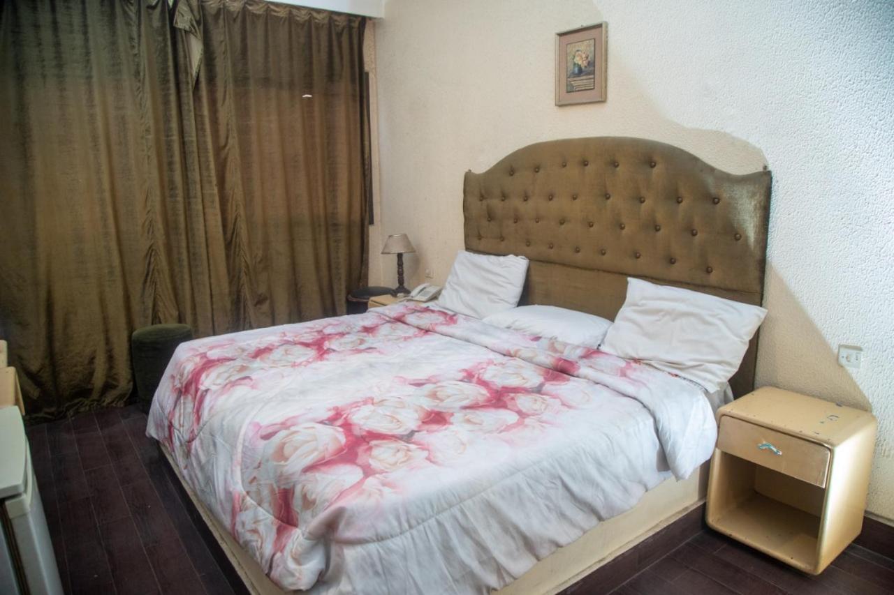 Oasis Hotel Heliopolis Káhira Exteriér fotografie